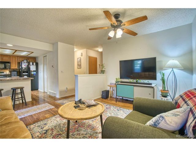 311 Wadsworth Ct, Longmont, CO 80504