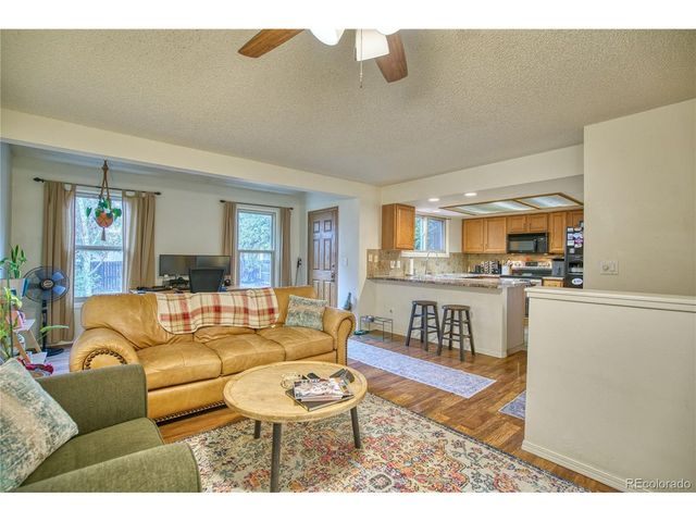 311 Wadsworth Ct, Longmont, CO 80504