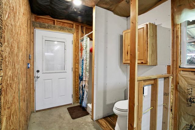 2599 E Hawthorne Rd, Leesville, LA 71446