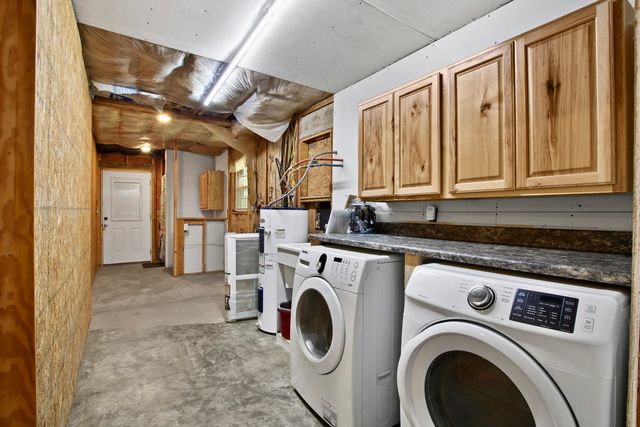 2599 E Hawthorne Rd, Leesville, LA 71446