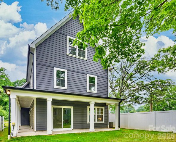 201 Coxe Avenue, Charlotte, NC 28208