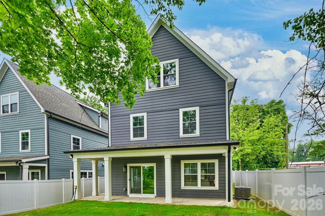 201 Coxe Avenue, Charlotte, NC 28208