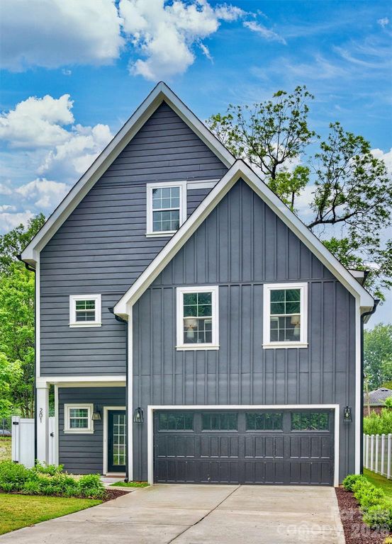 201 Coxe Avenue, Charlotte, NC 28208