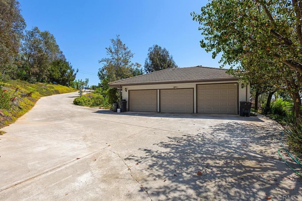 3911 Alta Vista Drive, Fallbrook, CA 92028 — photo 4