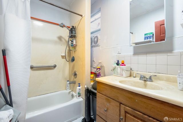 2937 Harrison Street, San Francisco, CA 94110