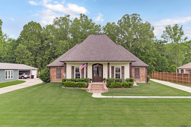 8823 Round Oak Dr, Baton Rouge, LA 70817