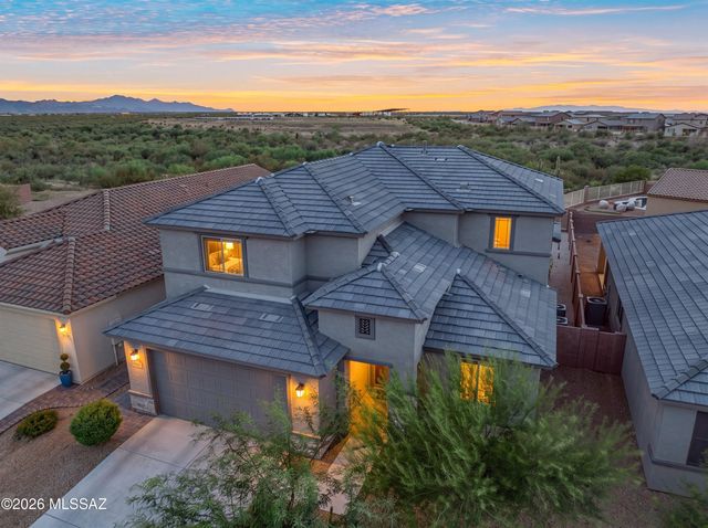 8070 S Expedition Drive, Tucson, AZ 85747