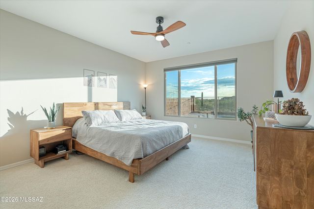 8070 S Expedition Drive, Tucson, AZ 85747