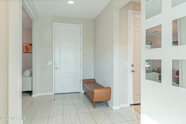 8070 S Expedition Drive, Tucson, AZ 85747