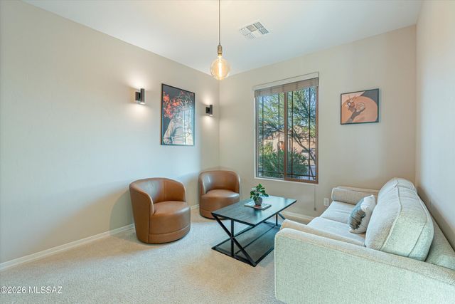 8070 S Expedition Drive, Tucson, AZ 85747