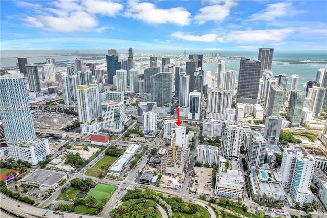 229 SW 9th St 504, Miami, FL 33130