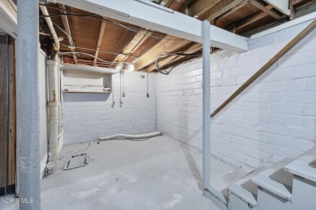 1504 Upton Avenue, Toledo, OH 43607