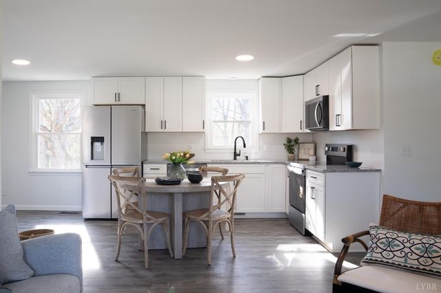 405 Spring Mill Road, Concord, VA 24538