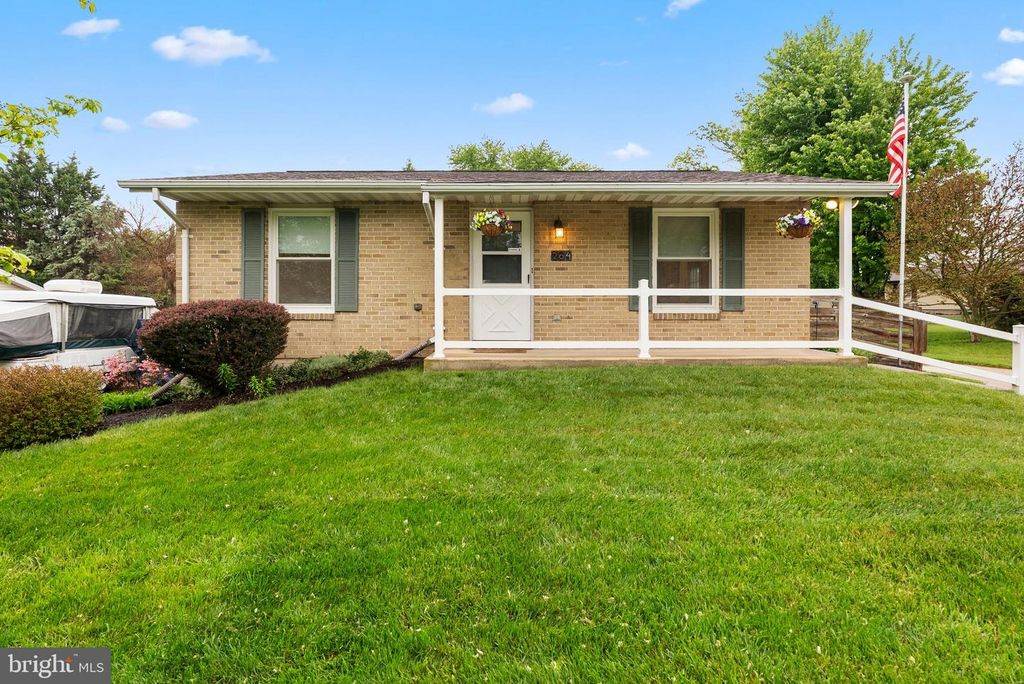 204 SNOWFALL WAY, Westminster, MD 21157