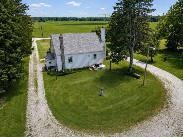 5893 Cribbins Road, Kenockee Township, MI 48006