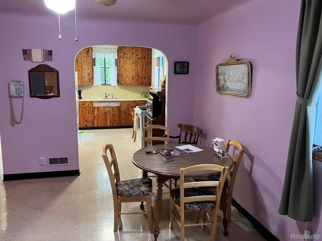 5893 Cribbins Road, Kenockee Township, MI 48006