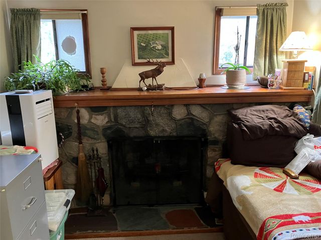 5893 Cribbins Road, Kenockee Township, MI 48006