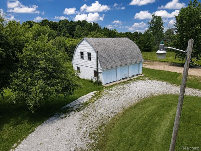 5893 Cribbins Road, Kenockee Township, MI 48006