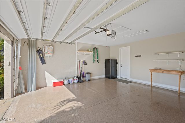 2121 SW 39th TER, Cape Coral, FL 33914