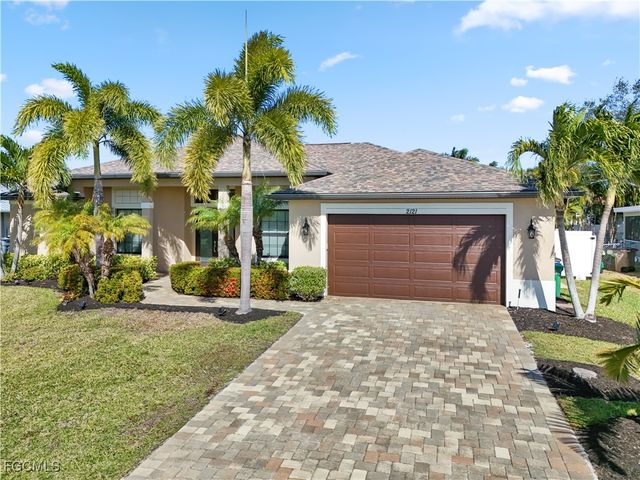 2121 SW 39th TER, Cape Coral, FL 33914