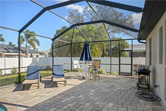 2121 SW 39th TER, Cape Coral, FL 33914