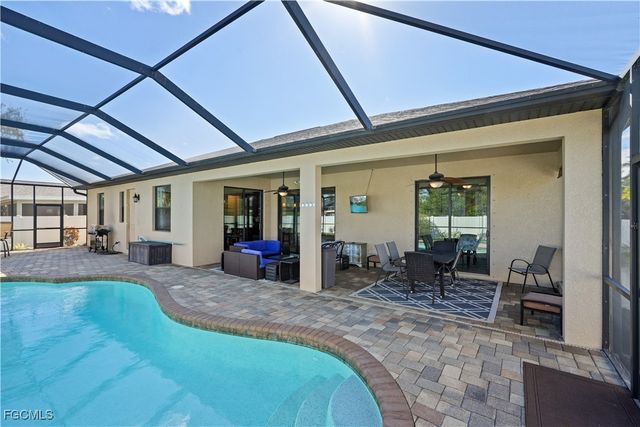 2121 SW 39th TER, Cape Coral, FL 33914