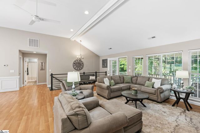 519 Island Point Road, Starr, SC 29684