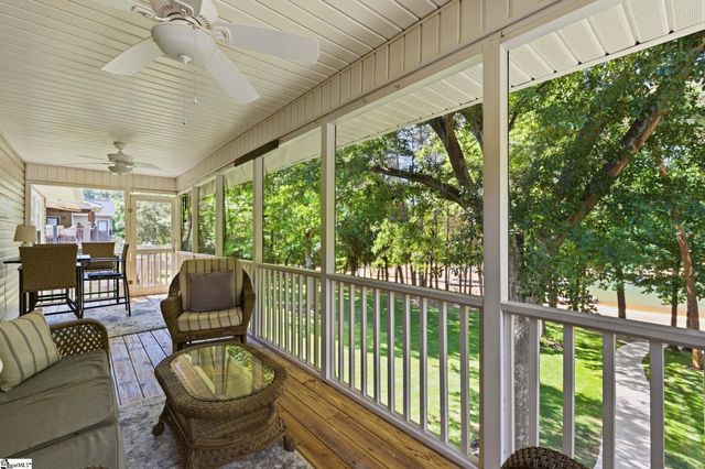 519 Island Point Road, Starr, SC 29684