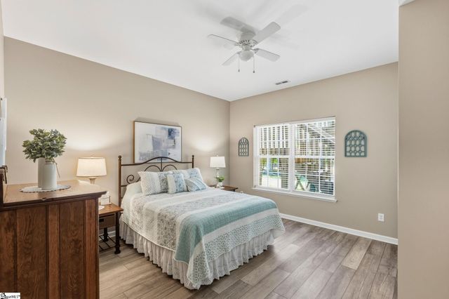 519 Island Point Road, Starr, SC 29684