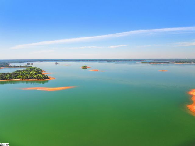519 Island Point Road, Starr, SC 29684
