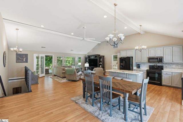 519 Island Point Road, Starr, SC 29684
