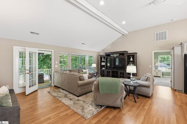 519 Island Point Road, Starr, SC 29684