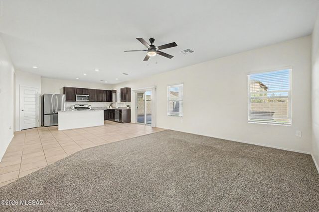 10292 N Leopard Gecko Terrace, Marana, AZ 85653