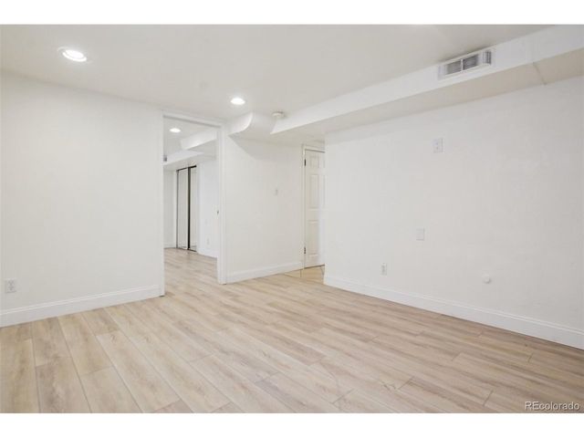 4983 S Fox St, Englewood, CO 80110