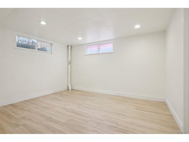 4983 S Fox St, Englewood, CO 80110