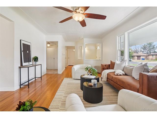 4983 S Fox St, Englewood, CO 80110