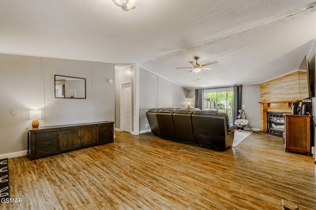 316 Kirby Way, Walland, TN 37886