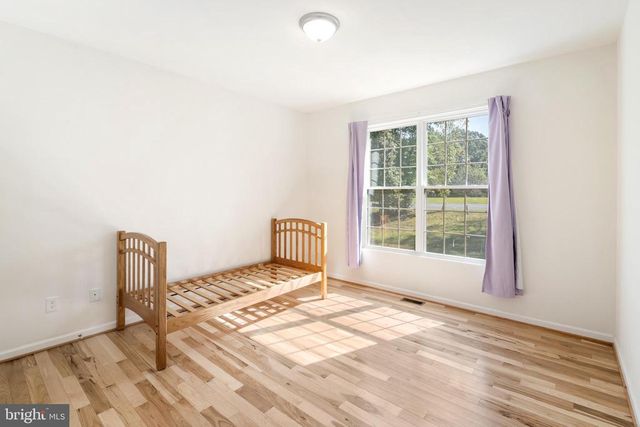 887 HICKORY CREEK RD, Louisa, VA 23093