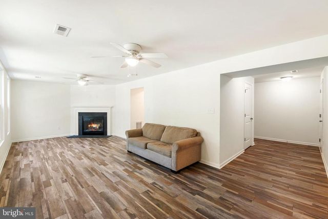 887 HICKORY CREEK RD, Louisa, VA 23093