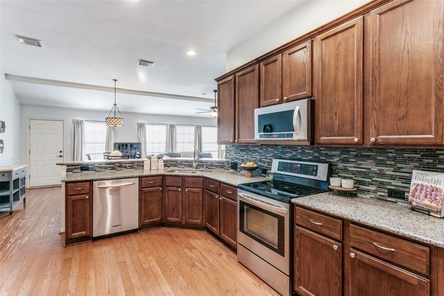 1220 Shady Elm Lane, Lewisville, TX 75067