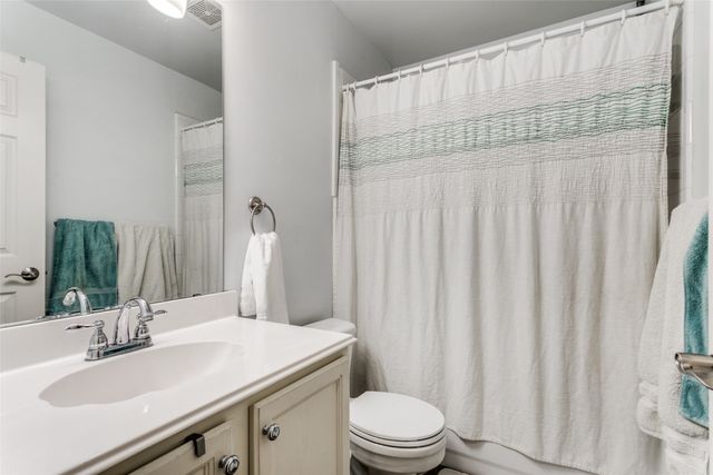 1220 Shady Elm Lane, Lewisville, TX 75067