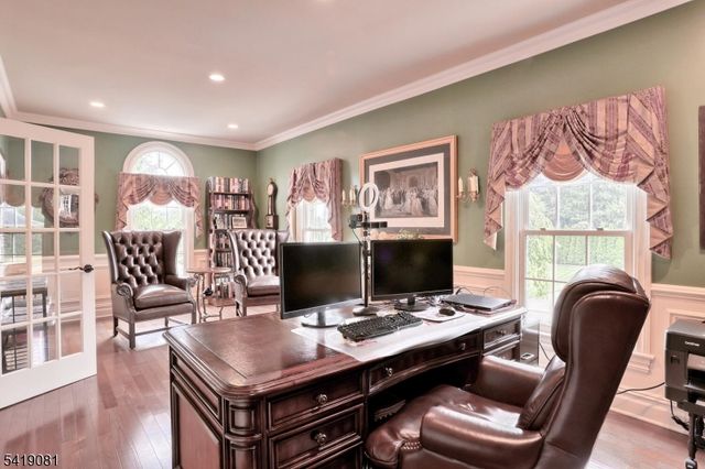 34 Crocker Mansion Dr, Mahwah Twp., NJ 07430