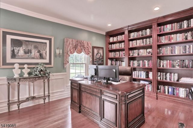 34 Crocker Mansion Dr, Mahwah Twp., NJ 07430