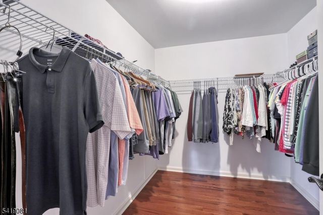 34 Crocker Mansion Dr, Mahwah Twp., NJ 07430