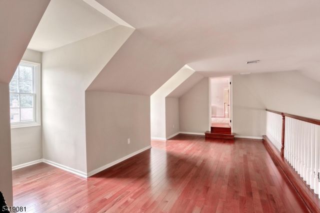 34 Crocker Mansion Dr, Mahwah Twp., NJ 07430