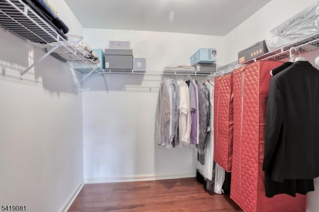 34 Crocker Mansion Dr, Mahwah Twp., NJ 07430