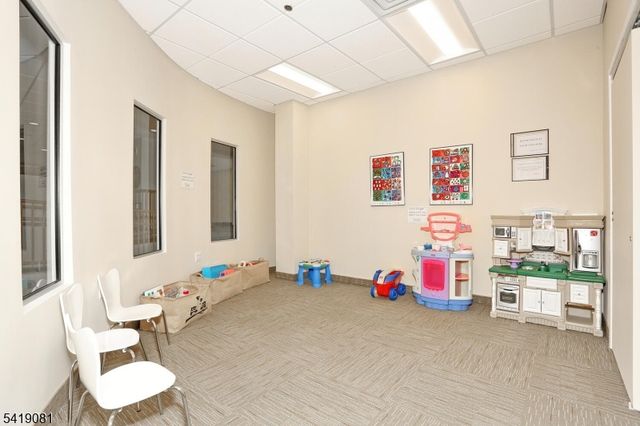 34 Crocker Mansion Dr, Mahwah Twp., NJ 07430