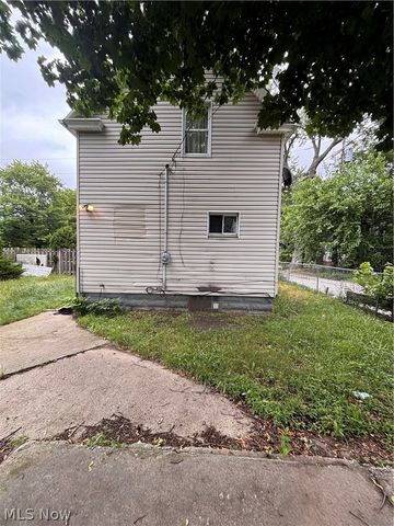 688 E 96th Street, Cleveland, OH 44108