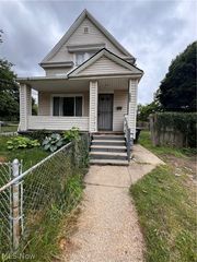688 E 96th Street, Cleveland, OH 44108