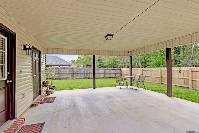 12266 Creekside Ave, Walker, LA 70785